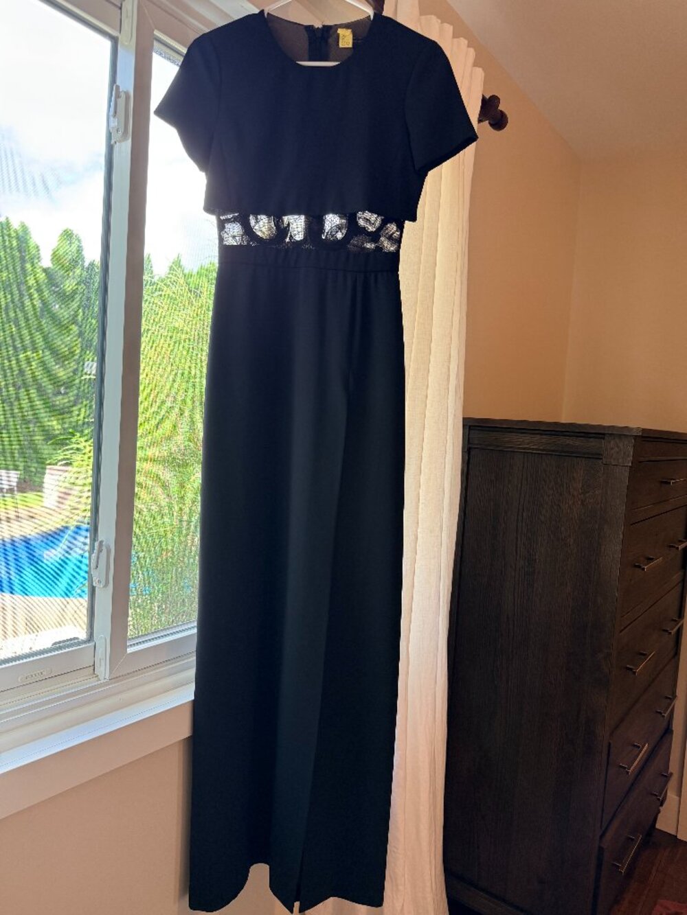 BCBG MaxAzria Black Lace High Slit Maxi Dress Size 0